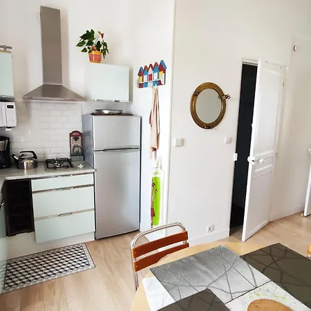 Διαμέρισμα Huebsche 2-zimmer-wohnung By Interhome *