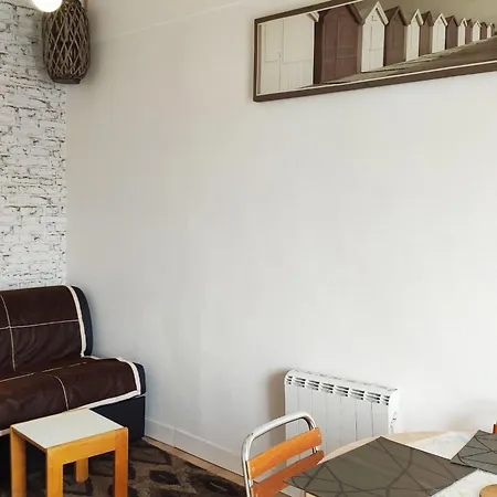 Διαμέρισμα Huebsche 2-zimmer-wohnung By Interhome *