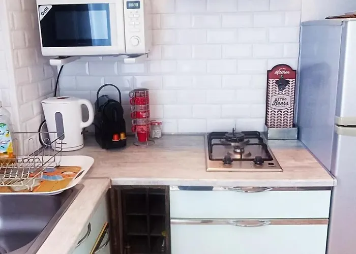 Διαμέρισμα Huebsche 2-zimmer-wohnung By Interhome *