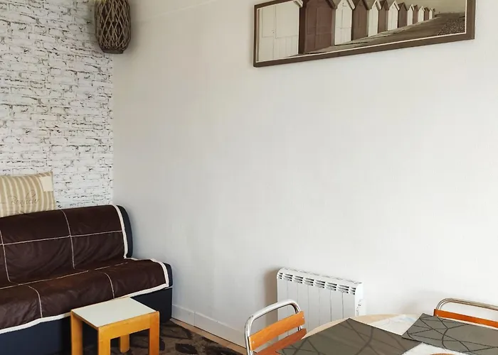 Διαμέρισμα Huebsche 2-zimmer-wohnung By Interhome *