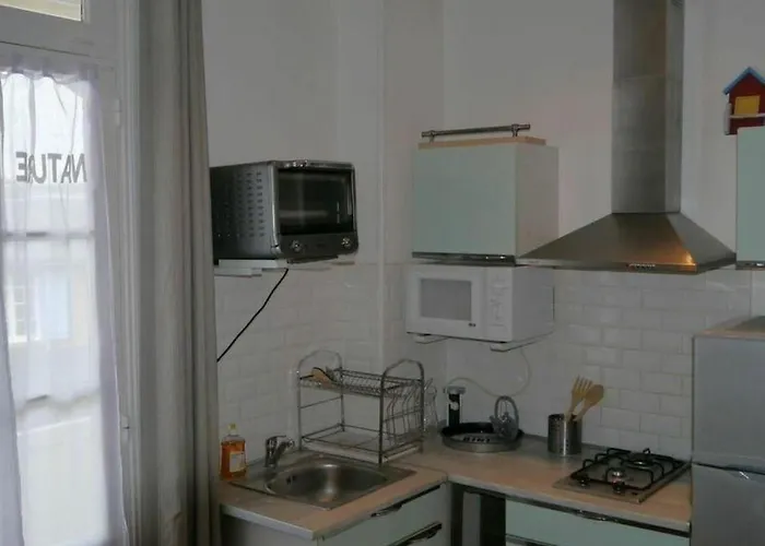 Διαμέρισμα Huebsche 2-zimmer-wohnung By Interhome *